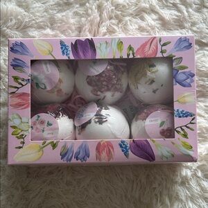 Floral Bath Bomb Gift Set